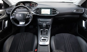 Peugeot 308 SW 1.2 e-THP Feline - imagine 9