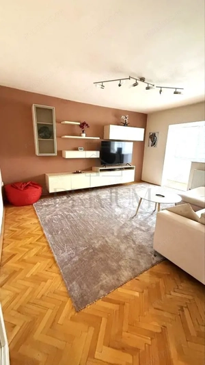 SAGULUI - BLOC IZOLAT - 3 CAMERE - 2 BAI - 2 BALCOANE - CENTRALA PROPRIE - DECOMANDAT