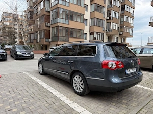 Vand Volkswagen Passat B6 break An 2010 Euro 5 2.0 TDI BlueMotion impecabil - imagine 5