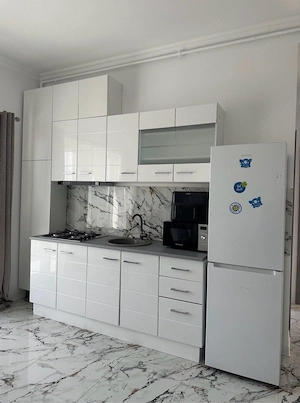 Inchiriez apartament 2 camere