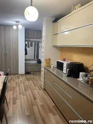 Apartament 2 camere zona Sebastian - imagine 4