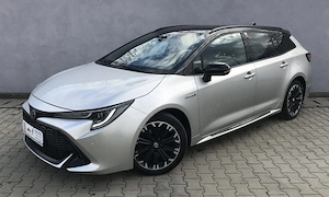 TOYOTA Corolla Touring Sport GR