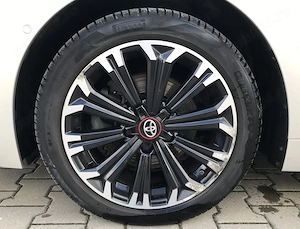 TOYOTA Corolla Touring Sport GR - imagine 20