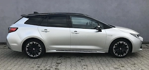 TOYOTA Corolla Touring Sport GR - imagine 9