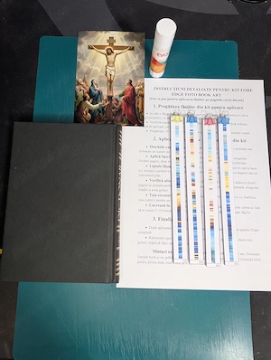 Kit poza pe carte : cadou de neuitat, "icoana pe carte", "carte de suflet pentru suflet"