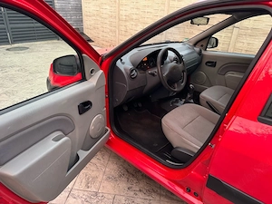 Dacia Logan MCV 1.4 mpi   79 CP   2009    - imagine 7