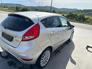 ford fiesta euro 5 2011 - imagine 3