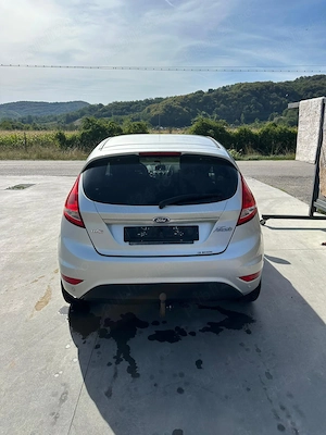 ford fiesta euro 5 2011 - imagine 9