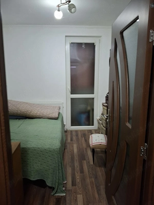 Apartament cu 4 camere decomandat - imagine 7