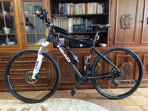 Vând bicicleta HEAD Cali men rulată puțin