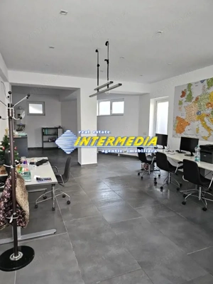 Spațiu Salon/Birouri 52 mp utili, finisat, utilități separate, CETATE Stadion
