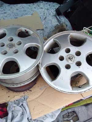 Vând jantele Opel Vectra c