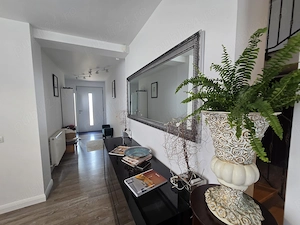 Am de vanzare duplex despărțit prin garaj, in Timisoara, complet mobilat și utilat, proprietar