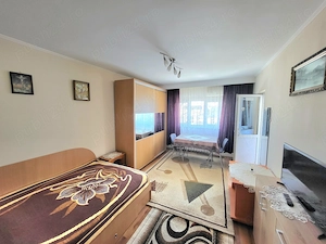 Garsoniera zona Titan