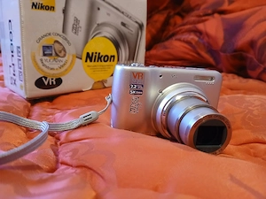 nikon coolpix L5