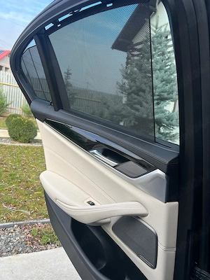 BMW 520 Xdrive model G30 an fabricație 2017 - imagine 10