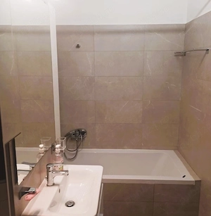 chirie F0CSANI apartament 2 camere decomandat - imagine 3