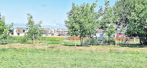 Brasov, cartier Stupini, zona de case noi, 608mp, pret 58000 euro.