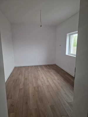 Casă individuală nouă - 4 camere - Sacalaz - 110 mp utili - 502 mp teren - imagine 7