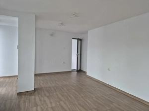 Inchiriere spatiu com sau de birouri in suprafata 30 mp -expunere directa la Str. Banu Maracine nr18 - imagine 6