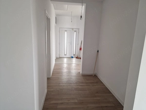 Casă individuală nouă - 4 camere - Sacalaz - 110 mp utili - 502 mp teren - imagine 16