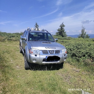 vând Nissan Navara d22 - imagine 2