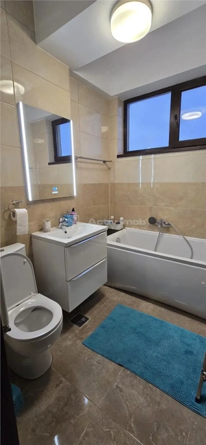 Fuperb Apartament Parcul Tabacariei , termen lung vedere parc si lac - imagine 3