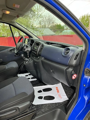 vand opel vivaro EcoFlex cu 6 locuri si duba maxim de lung an 2015 - imagine 4