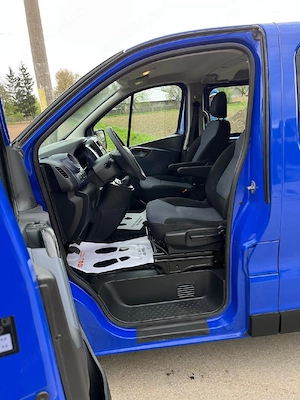 vand opel vivaro EcoFlex cu 6 locuri si duba maxim de lung an 2015 - imagine 3