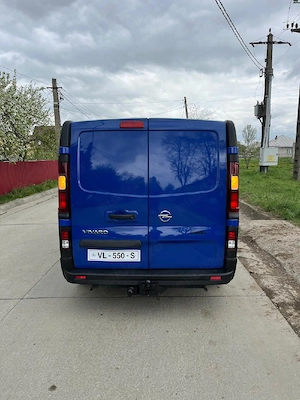 vand opel vivaro EcoFlex cu 6 locuri si duba maxim de lung an 2015 - imagine 8