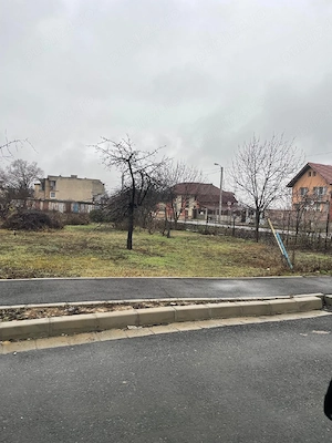 Vând 2 loturi teren de 350 mp parcela, zona Oncea,  str Bunytai Vince - imagine 4