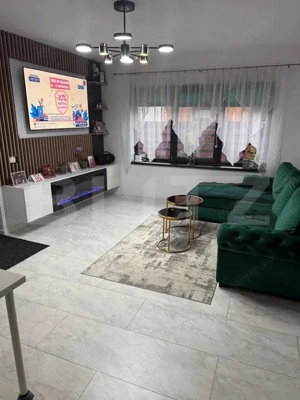 Casa de vanzare individuala in Izvor