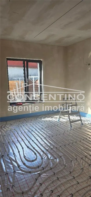 Se vinde imobil Unirii Nord , amenajat recent , cu incalzire in pardoseala - imagine 2