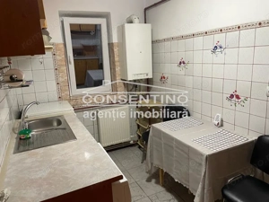 Se vinde imobil pe bdul N. Balcescu , mobilat si utilat