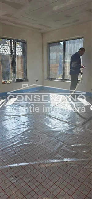 Se vinde imobil Unirii Nord , amenajat recent , cu incalzire in pardoseala - imagine 3