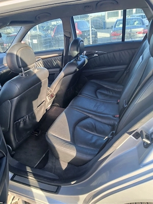 Mercedes E220d avantgarde automat - imagine 2