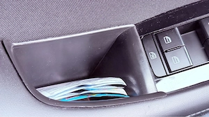 Cutii depozitare portiera Mazda 3 si CX-30 - imagine 4