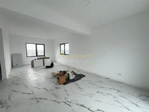 Vila Individuala - 4 camere - 2 bai - beci- 375mp teren - imagine 7