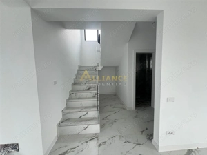 Vila Individuala - 4 camere - 2 bai - beci- 375mp teren - imagine 8