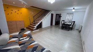 Vand apartament - 100 mp