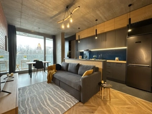 Garsoniera Cu Vedere La Padure, ready to move! La prima Inchiriere! Comision 0%