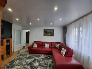 Apart. 4 cam zona V Alecsandri !!