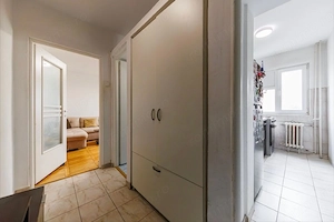 Apartament cu 2 camere et 3 posibilitate centrala Sagului - imagine 11