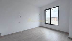 Casa Individuala - 3 camere - 1 baie - 250mp teren - imagine 9