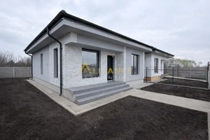 Casa Individuala - 3 camere - 1 baie - 250mp teren - imagine 2