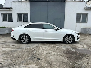 Kia K5 Fastback - imagine 3