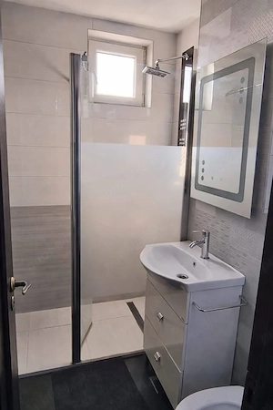 Apart.3 cam ultracentral - McDonald's - imagine 7