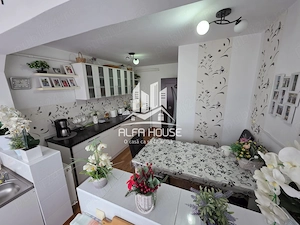 Vând apartament 2 camere cf.1 , zona Micro 3!