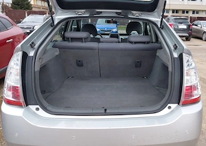 Vând Toyota Prius, an 2008 - imagine 7