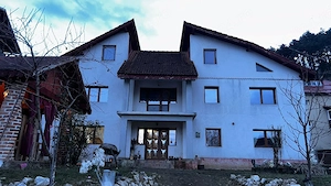 casa de vanzare in sacele Brașov  - imagine 3